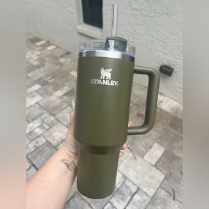 Like new, used for less than a week.